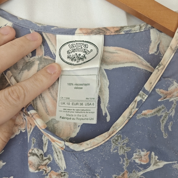 Laura Ashley Vintage Cottage Short Sleeve Floral Casual Midi Dress Size 6 - Picture 5 of 9